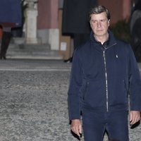 Cayetano Martínez de Irujo en la capilla ardiente de la Infanta Pilar