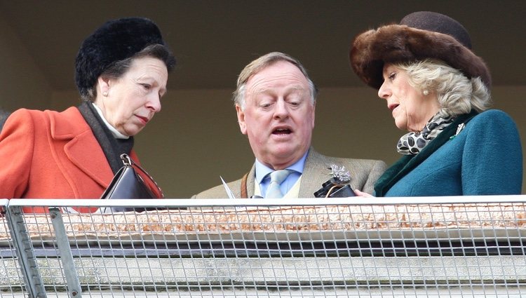 La Princesa Ana, Andrew Parker Bowles y Camilla Parker Bowles