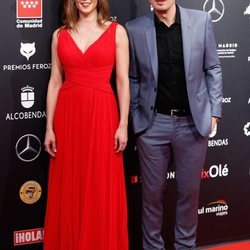 Eva Ugarte y Berto Romero en la alfombra roja de los Premios Feroz 2020