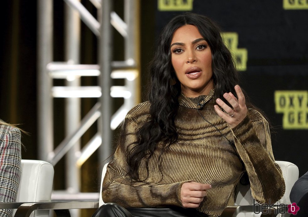 Kim Kardashian hablando en la presentación del documental 'The justice project'