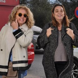 Toñi Moreno ingresa para dar a luz acompañada e una amiga