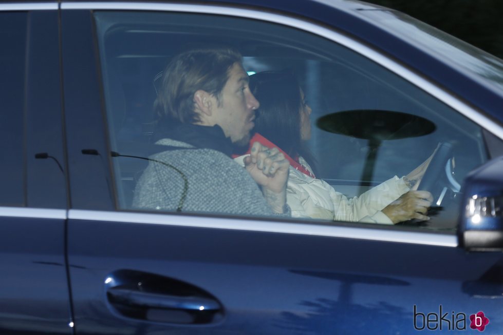 Pilar Rubio acudiendo a un revisión médica por su embarazo junto a Sergio Ramos