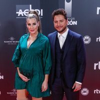 Almudena Navalón y Manuel Carrasco en los Premios Odeón 2020