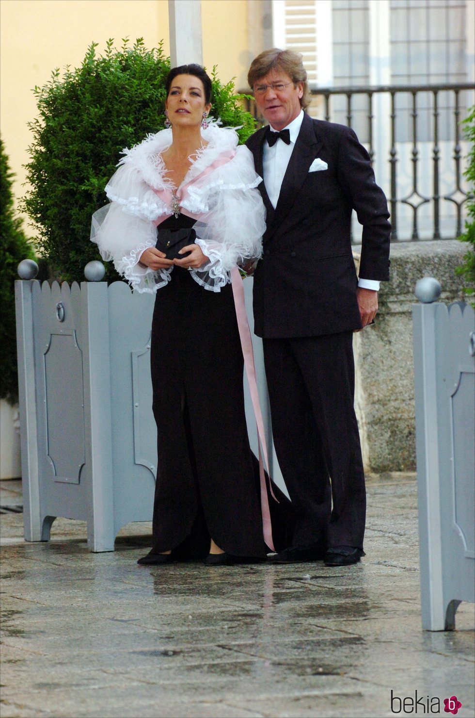 Carolina de Mónaco y Ernesto de Hannover en la cena de gala previa a la boda de los Reyes Felipe y Letizia