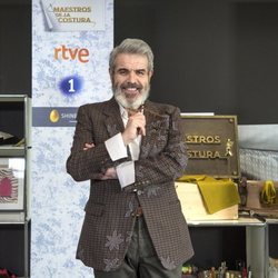 Lorenzo Caprile en la presentación de la tercera temporada de 'Maestros de la Costura'