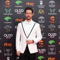 Jan Cornet en la alfombra roja de los Goya 2020