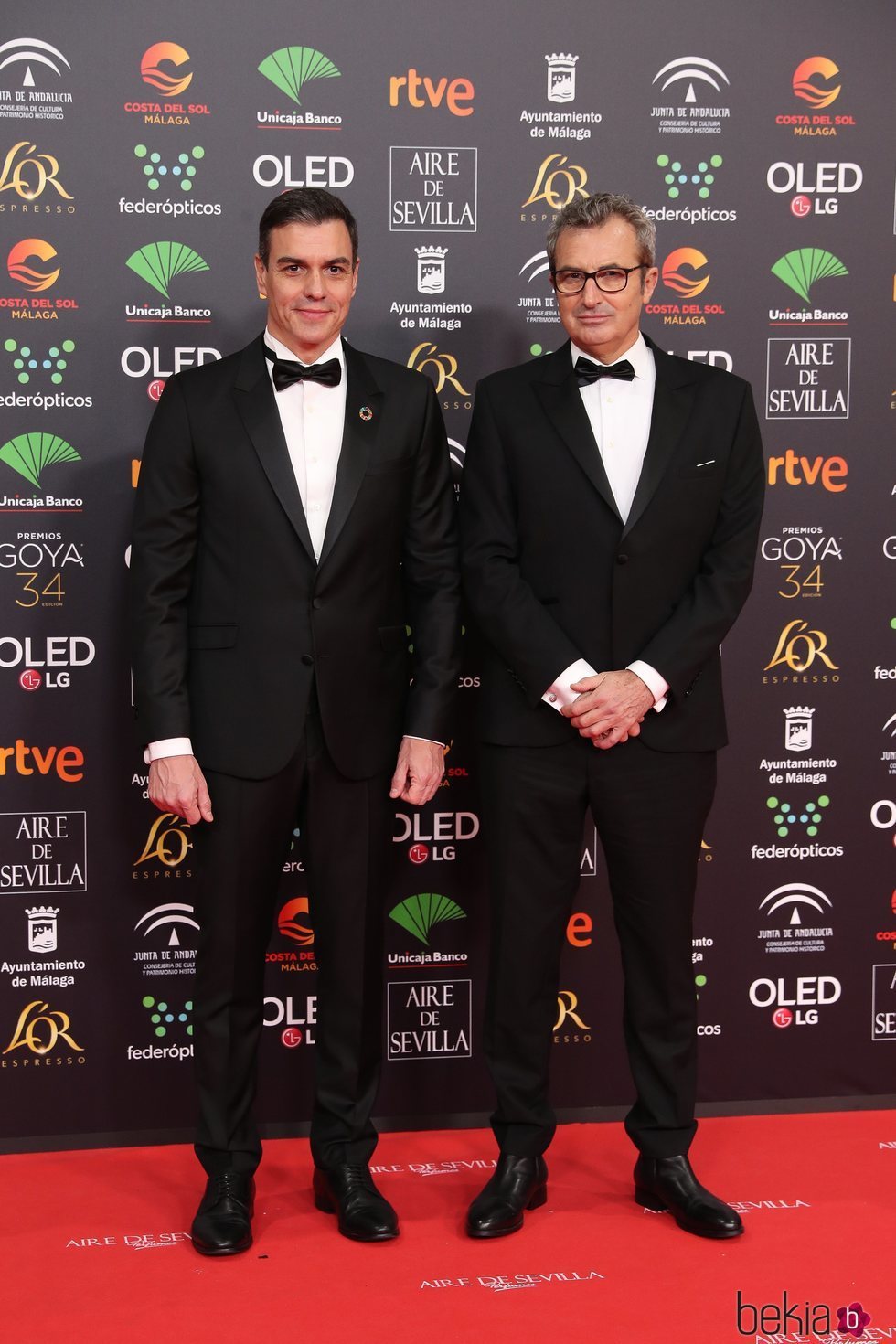 Pedro Sánchez y Mariano Barroso en la alfombra roja de los Goya 2020