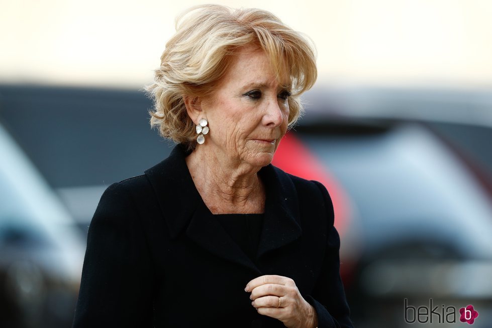 Esperanza Aguirre en el funeral de la Infanta Pilar en El Escorial