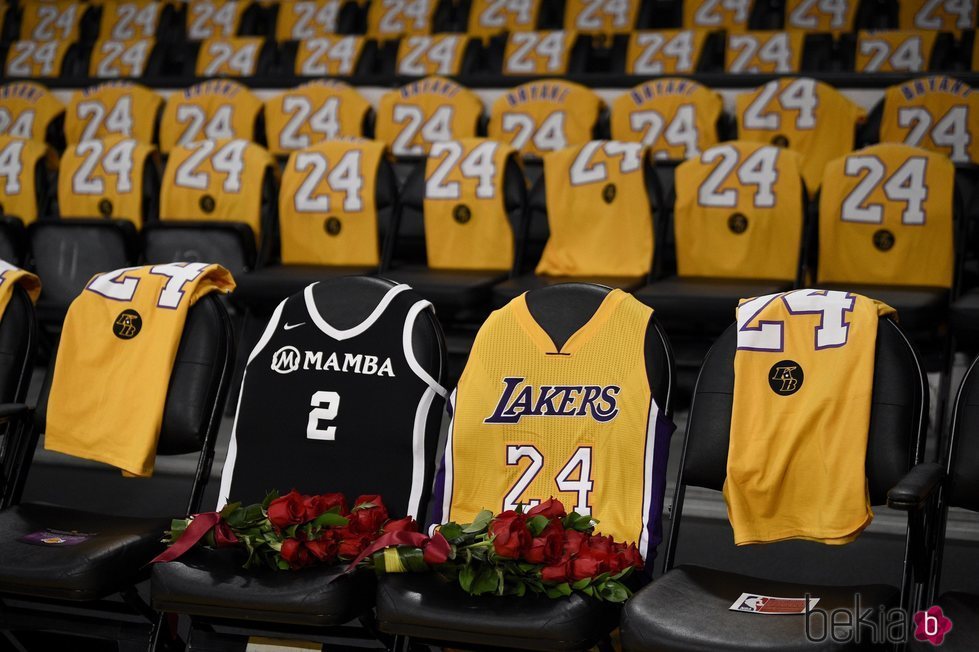 Homenaje a Kobe Bryant en el Staples Center de Los Ángeles