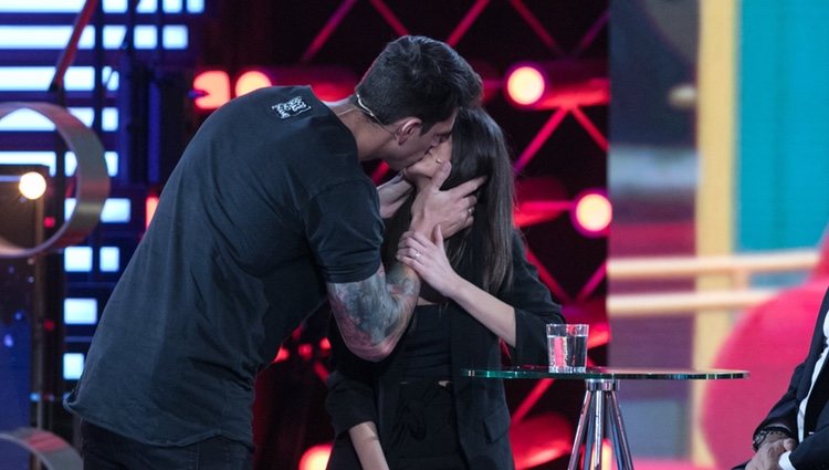 Diego Matamoros y Estela Grande se reencuentran en la Gala 4 de 'El tiempo del descuento'