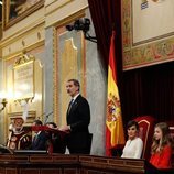 El Rey Felipe da un discurso y la Reina Letizia, Leonor y Sofía atienden en la Apertura de la XIV Legislatura