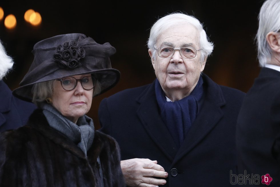 Bertil Bernadotte y Jill Bernadotte en el funeral de Dagmar von Arbin