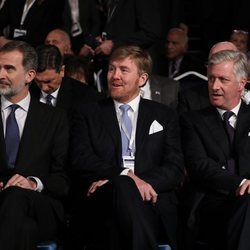 El Rey Felipe, Guillermo Alejandro de Holanda y Felipe de Bélgica en el World Holocaust Forum