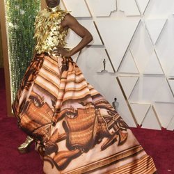 Billy Porter en la alfombra de los Oscar 2020