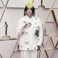 Billie Eilish en la alfombra de los Oscar 2020