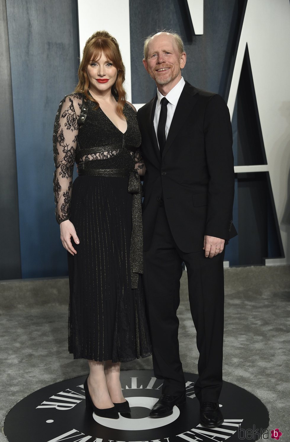 Ron Howard y Bryce Dallas Howard en la fiesta de Vanity Fair tras los Oscar 2020