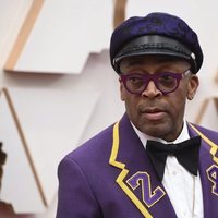 Spike Lee Lee  en la alfombra de los Oscar 2020