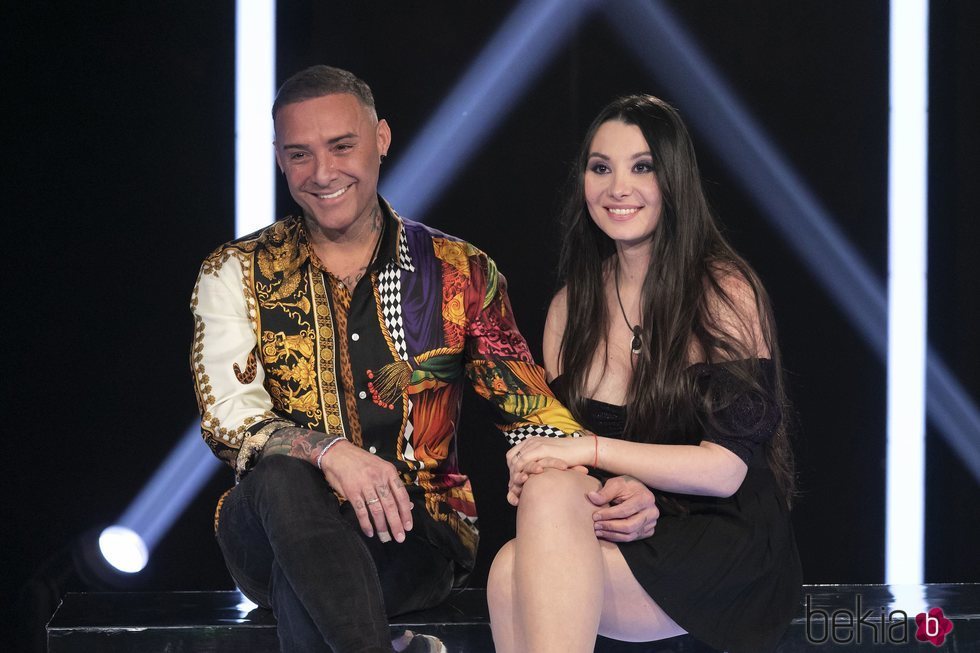 Dinio y su mujer Milena se reencuentran en la Gala 5 de 'El tiempo del descuento'