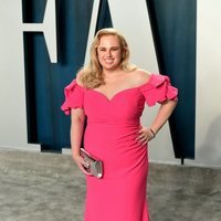 Rebel Wilson en la fiesta de Vanity Fair tras los Oscar 2020