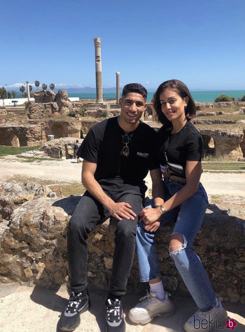 Hiba Abouk y Achraf Hakimi en Túnez