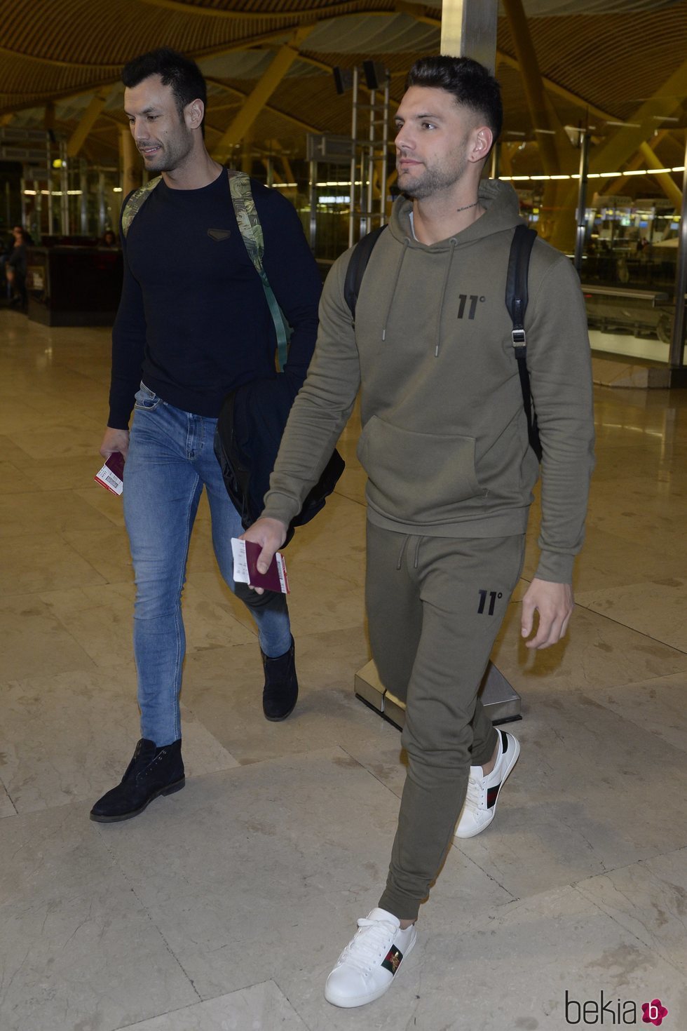 Albert Barranco y Jorge Rodríguez en el aeropuerto camino a Honduras