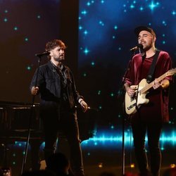 Dani Fernández y Nil Moliner en la Gala 5 de 'OT 2020' como invitados