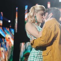 Samantha y Rafa durante su actuación en la Gala 6 de 'OT 2020'