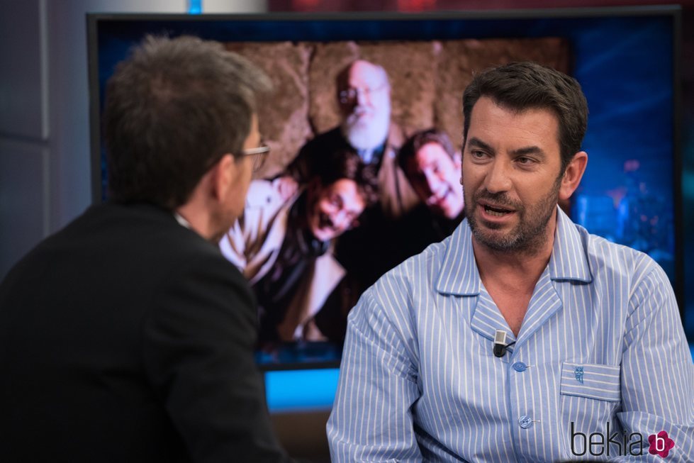 Aturo Valls con Pablo Motos en 'El Hormiguero'