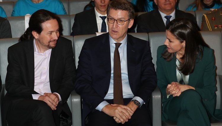 La Reina Letizia y Pablo Iglesias en la entrega de premios Princesa de Girona