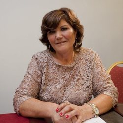 Dolores Aveiro en la presentación de su libro 'Madre coraje' en Lisboa