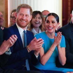 El Príncipe Harry y Meghan Markle durante los Endeavour Fund Awards 2020