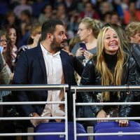 Belén Estaban y Miguel en el concierto de Isabel Pantoja