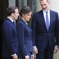 Los Reyes Felipe y Letizia y Emmanuel Macron, muy cómplices tras un almuerzo en el Eliseo