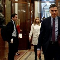 Pedro Sánchez llegando al Congreso de los Diputados tras decretar el estado de alarma