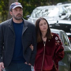 Ben Affleck y Ana de Armas paseando por Los Ángeles