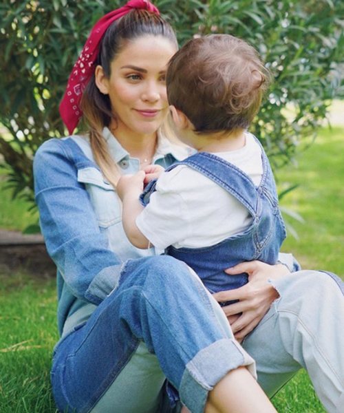 Rosanna Zanetti con su hijo Matteo en su cumpleaños