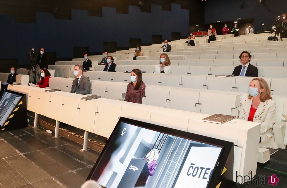 Los Reyes Felipe y Letizia en la presentación del Informe Cotec 2020