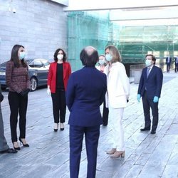 Los Reyes Felipe y Letizia a su llegada a la presentación del Informe Cotec 2020