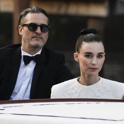 Joaquin Phoenix y Rooney Mara en el Festival de Venecia 2019