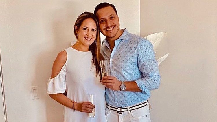 Theodora de Grecia y Matthew Kumar en una celebración