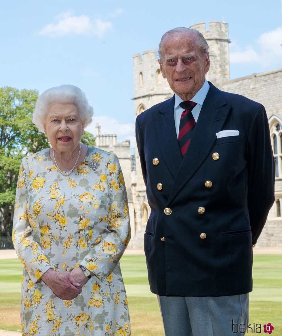 La Reina Isabel y el Duque de Edimburgo en Windsor Castle durante el confinamiento