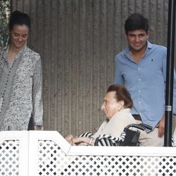 La Infanta Margarita, Victoria Federica y Juan Urquijo en un almuerzo en Madrid