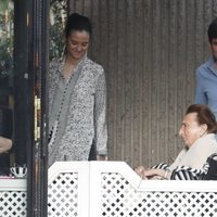 La Infanta Margarita, Victoria Federica y Juan Urquijo en un almuerzo en Madrid