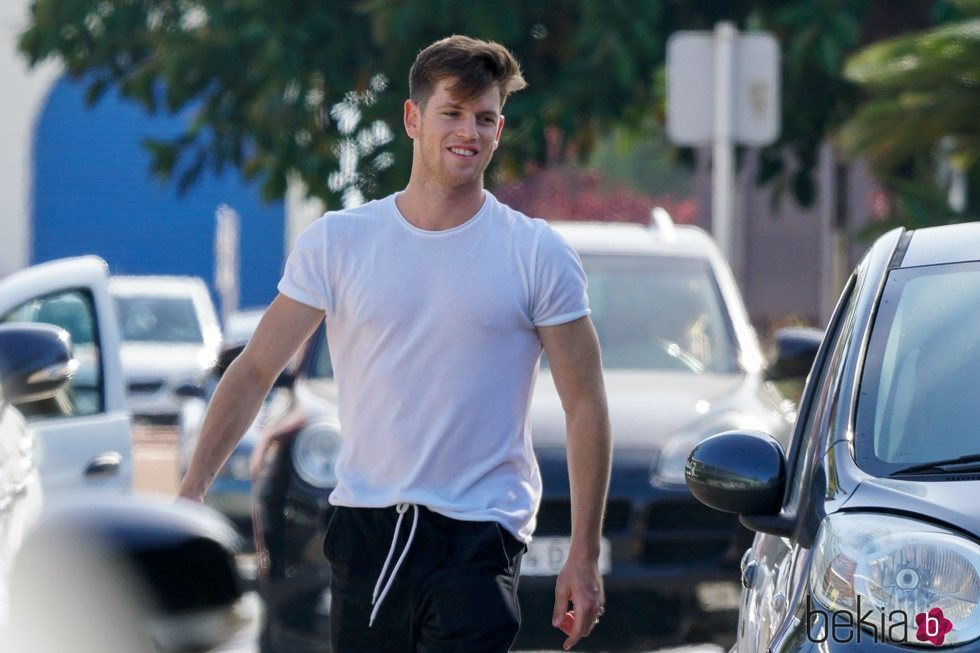 Miguel Bernardeau llegando a Ibiza tras un viaje a Madrid