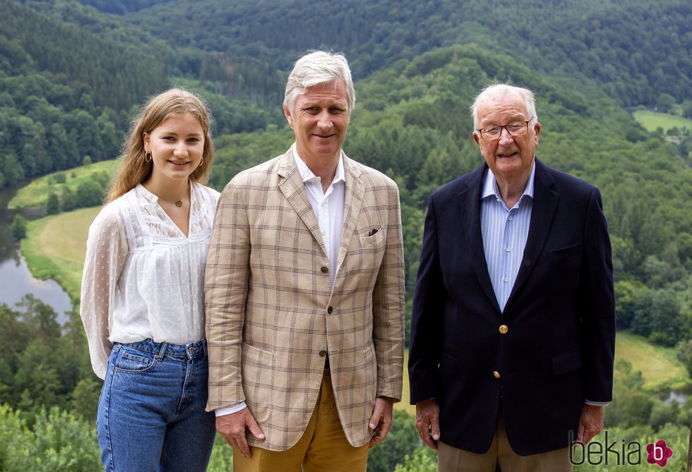 Isabel de Bélgica, Felipe de Bélgica y Alberto de Bélgica en Bouillon