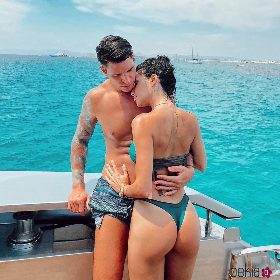 Diego Matamoros con Carla Barber en Ibiza