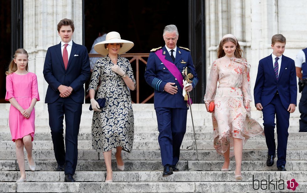 Los Reyes Felipe y Matilde de Bélgica con sus hijos el Día Nacional de Bélgica 2020