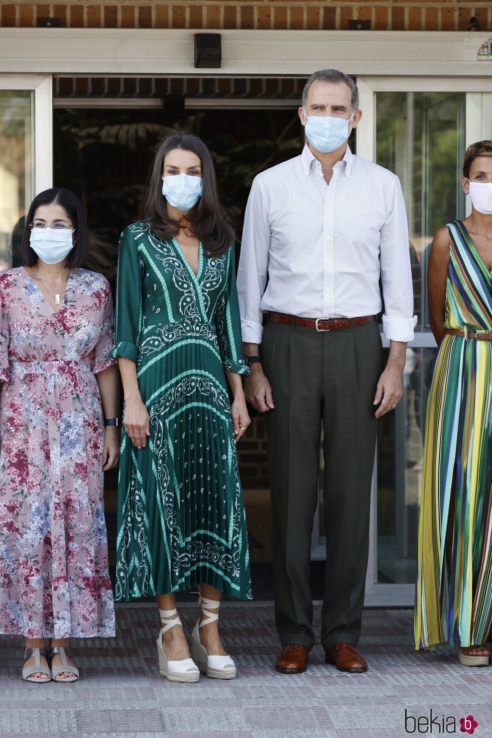 Los Reyes Felipe y Letizia durante su visita postcovid a Navarra