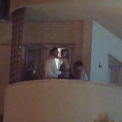 Enrique Ponce y Ana Soria muy acaramelados en un hotel de Huelva