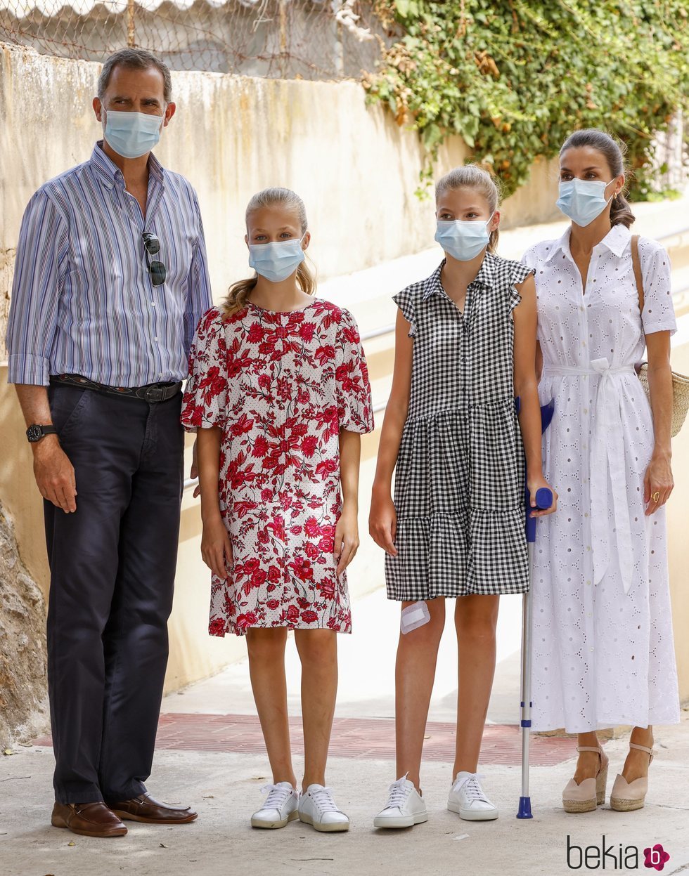 Los Reyes Felipe y Letizia, la Princesa Leonor y la Infanta Sofía en el Centro Socioeducativo Naüm